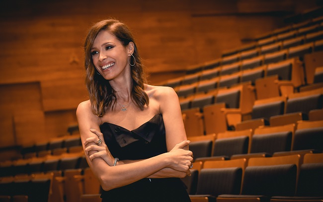 Karolina Goceva reprimanded why she sang in Macedonian at MAC Awards