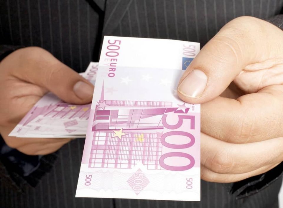 European Central Bank announces discontinuation of €500 banknotes
