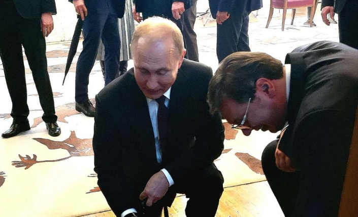 Serbian leader presents Putin with Sarplaninac puppy during Belgrade visit