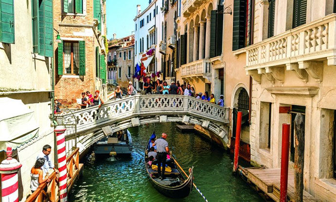Tourists may be forced to pay a 10 euro fee to enter Venice