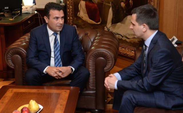 Zaev meets ethnic Albanian party leaders who remain doubtful on the “North Macedonia” amendments