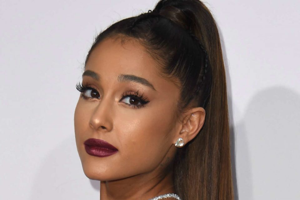 Ariana Grande tried to correct her Japanese tattoo, but got it wrong again