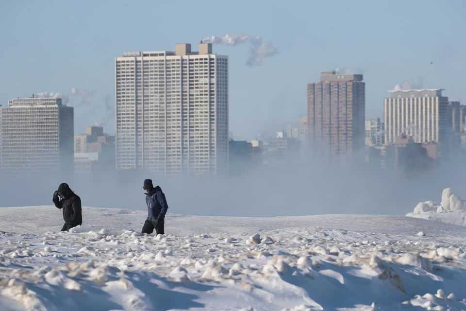Polar vortex kills 21 in the US