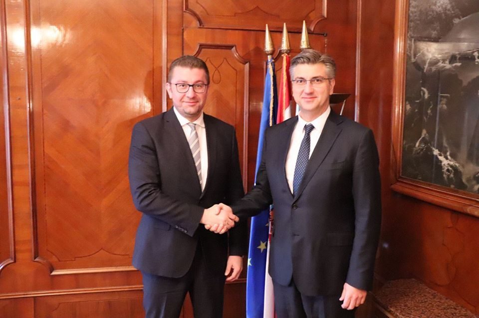 Mickoski meets with Plenkovic: I expressed my concerns about growing corruption, crime and captured state