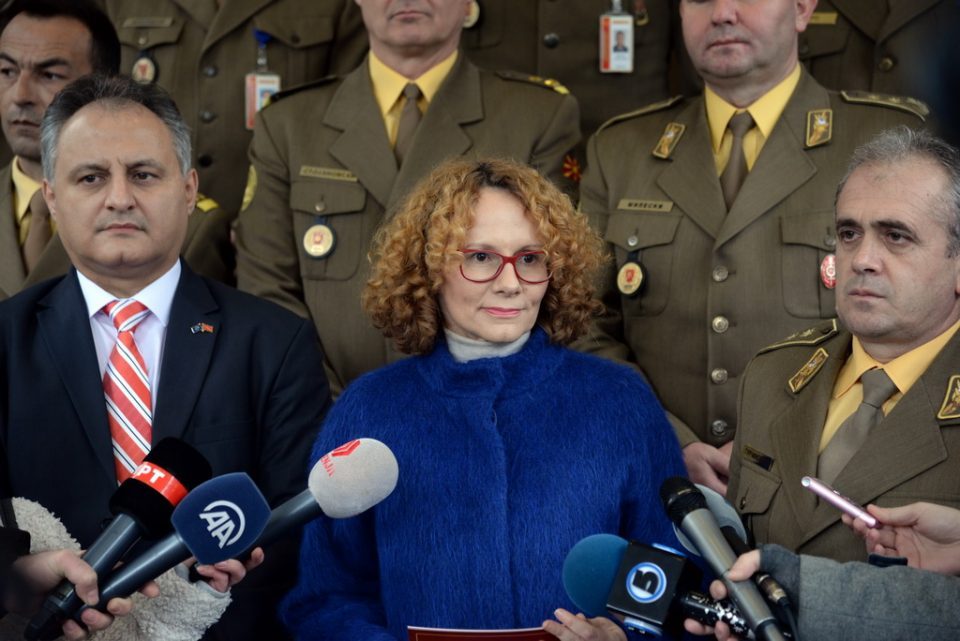Defense Minister Sekerinska insists NATO membership will cost Macedonia only 1.2 million EUR per year