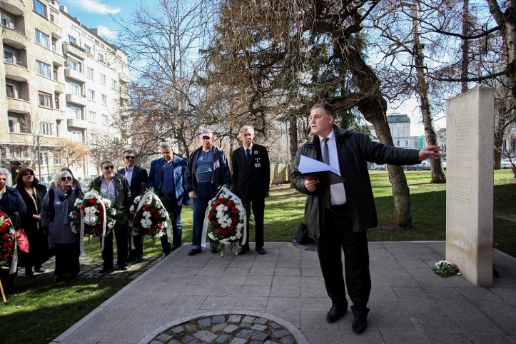 On Holocaust memorial day, journalist claims Bulgaria merely administered Macedonia and parts of Greece in WWII