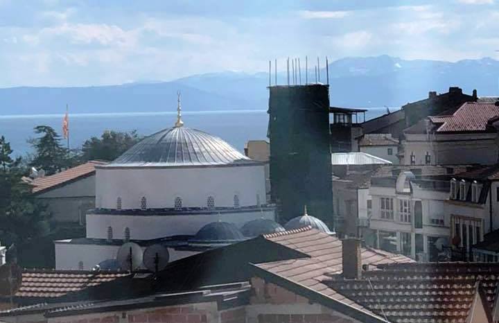 Protest in Ohrid against the rebuilding of the Ali Pasha mosque minaret