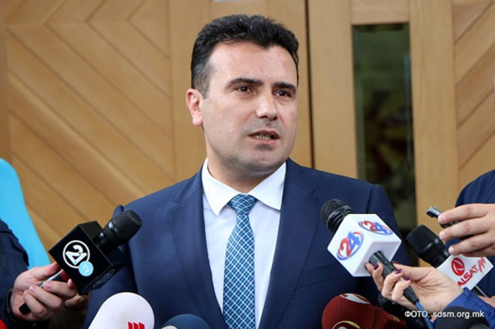 After much back and forth with Mickoski, Zaev agrees to call for general elections if Pendarovski loses in May