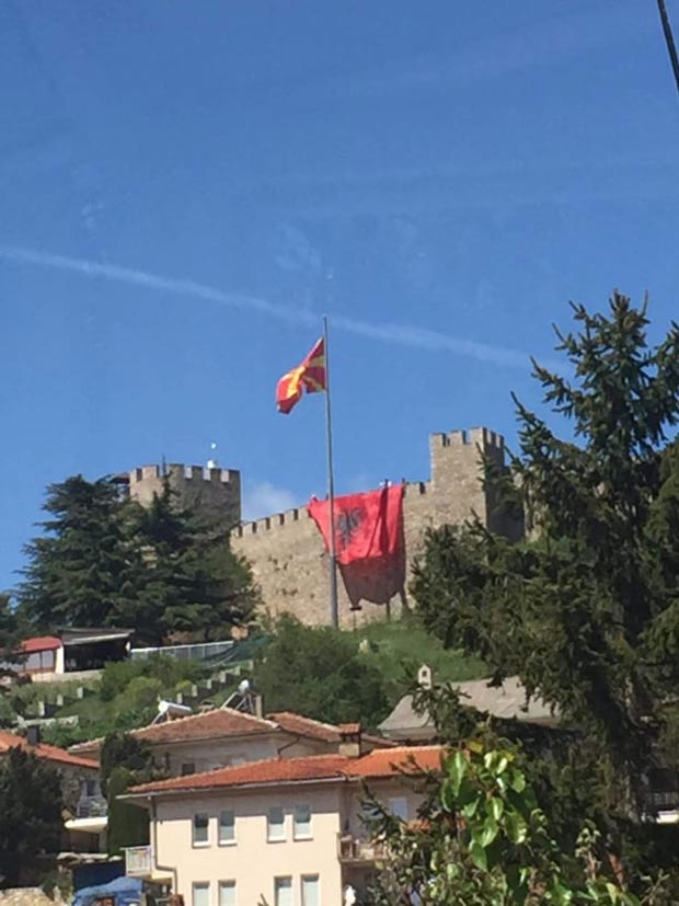 Nationalist provocation in Ohrid – huge Albanian flag draped over Tsar Samoil’s fortress