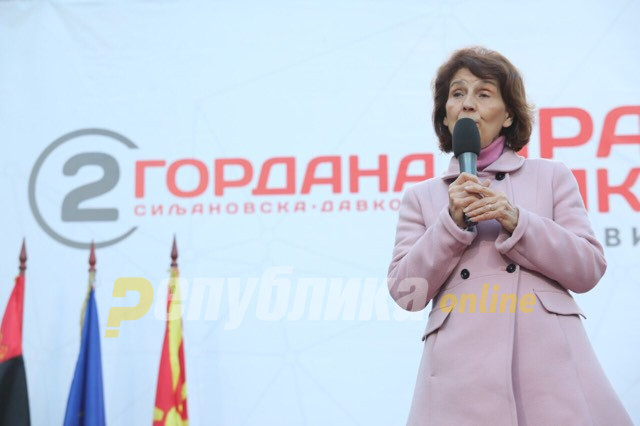 Siljanovska says beating Pendarovski will usher early elections, hits Zaev on his rich bratt antics