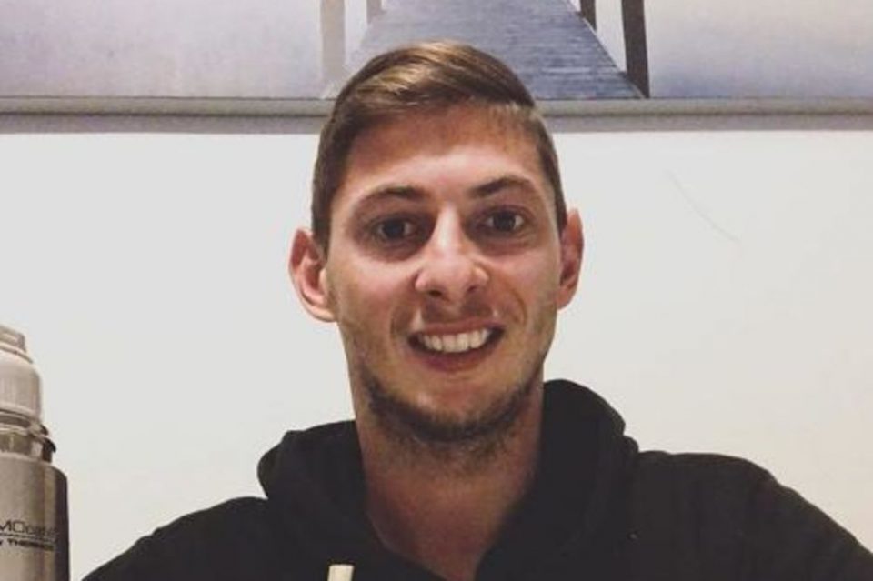 Pilot of plane crash that killed footballer Emiliano Sala ‘was colour-blind and not qualified to fly at night’