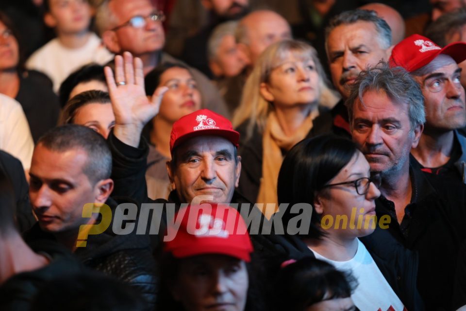 VMRO-DPMNE rally in Makedonski Brod (Follow Live)