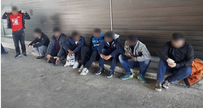 Bulgarian citizen arrested trying to smuggle Iraqi migrants into Serbia