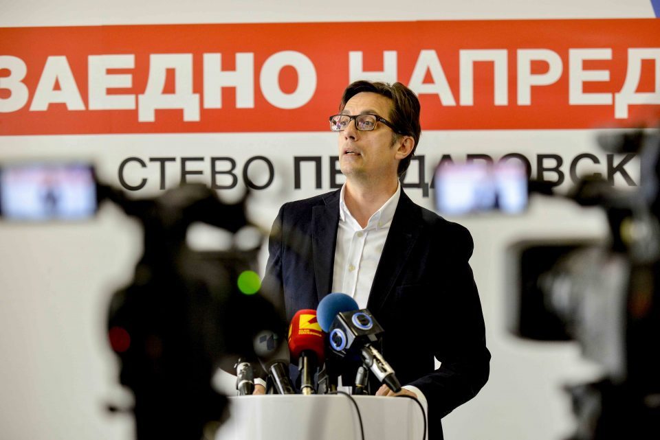 Pendarovski presents his staff, Reka refused to join it