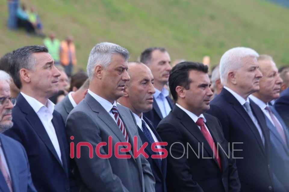 Zaev promises Kosovan leaders he will build a highway from Skopje to the border