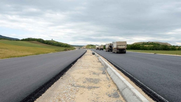 SDSM amuses the public with claim it built 480 kilometers of roads in two years