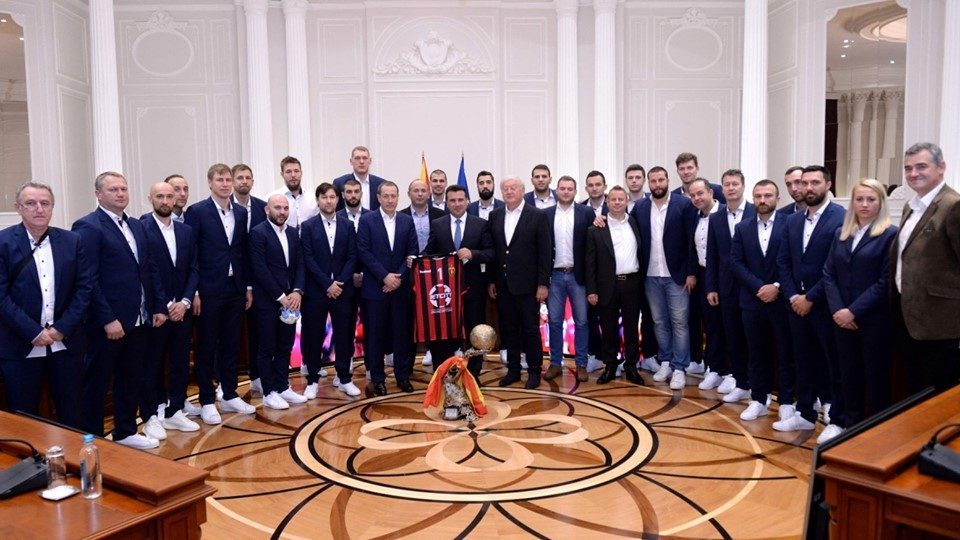 Vardar team at government reception: Zaev to propose reward of half a million euros for the European champions
