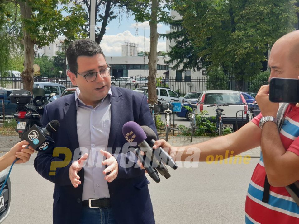 Investigative journalist Zlatev says the police questioned him about the whistleblower who reported corruption by a top Zaev official