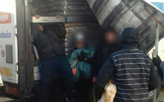 Van with 27 migrants bound for the EU intercepted near Gevgelija