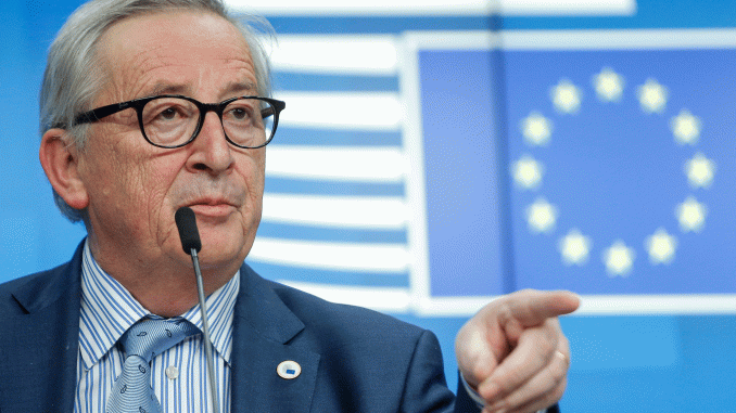 EU chief Juncker lashes out at leaders over top job methods