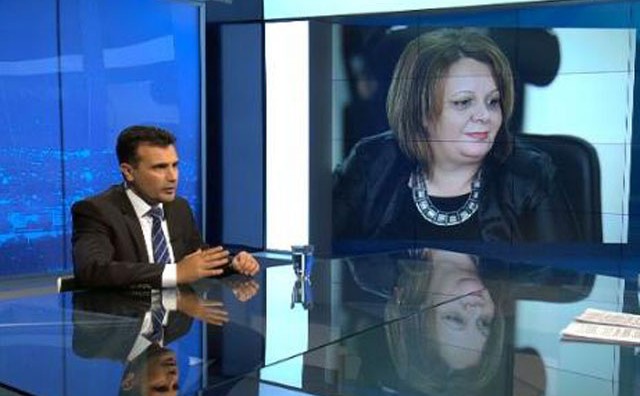 Why did Zaev decide to replace Janeva’s comfortable sofa from Kamcev with hardwood benches in Sutka