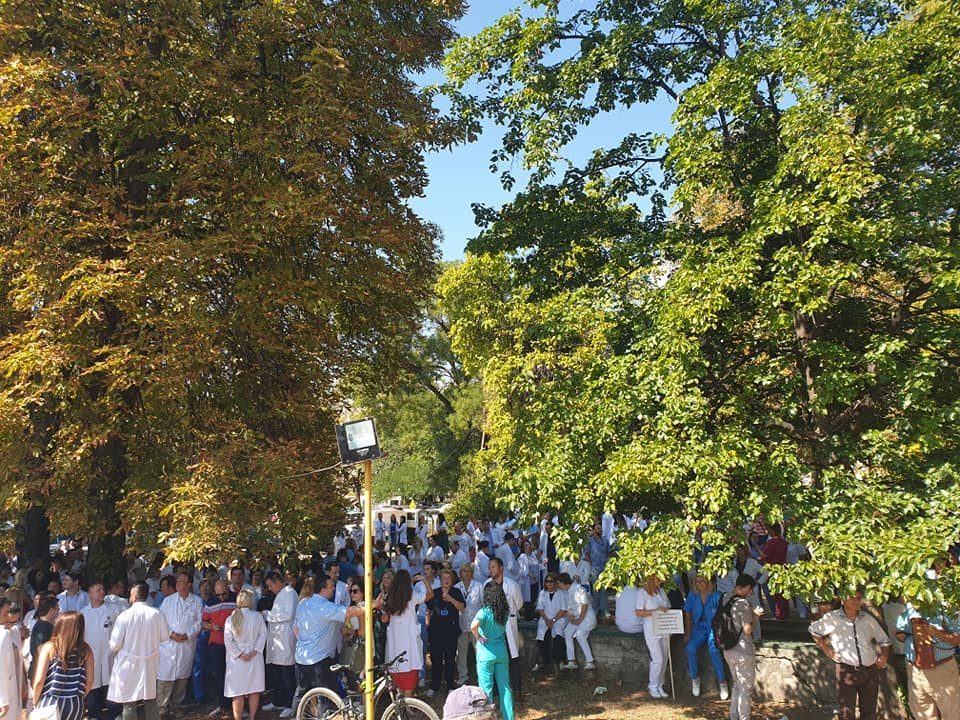 Public sector doctors protest after a series of attacks
