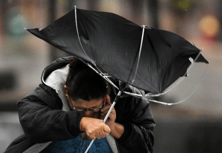 Forecasters expect winds of up to 70 kilometers per hour