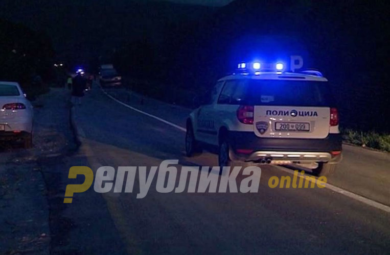 Police finds 14 illegal migrants following a traffic accident near Demir Kapija