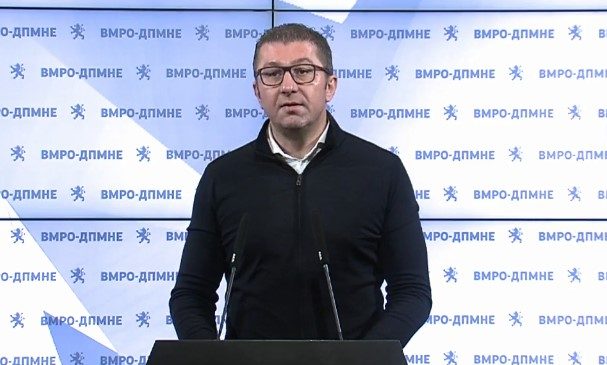 Mickoski demands that Zaev assumes responsibility for the constant pressures against the Macedonian national identity
