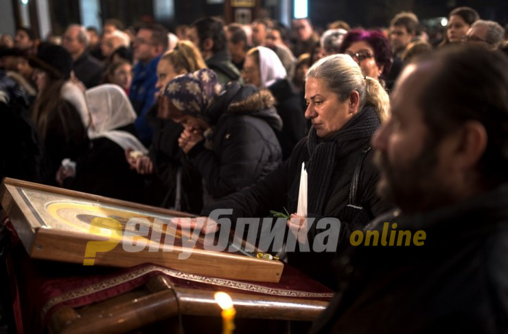 Orthodox Christians in Macedonia celebrate Christmas