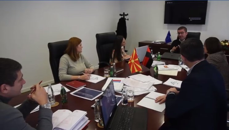 Mickoski starts off the new year by meeting the VMRO members of the interim Government