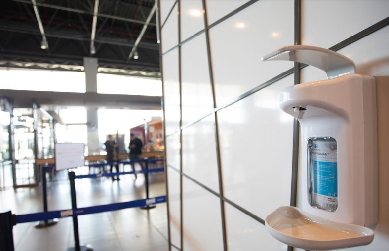 Skopje airport asks passengers to use the available disinfecting stations