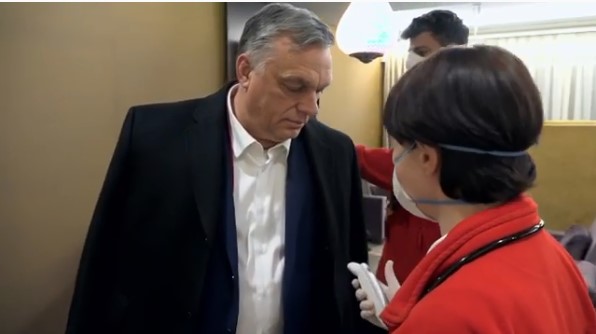 Ladies first – Orban shows that manners matter even during an epidemic