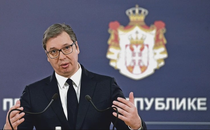 Serbian President Vucic says he will not hesitate go close the border with Macedonia to stop the migrant flow