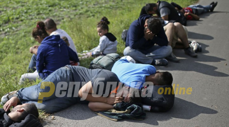 Group of 17 illegal migrants apprehended near Stip