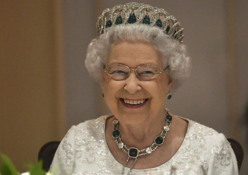 Queen Elizabeth says ‘better days will return’ in rare and historic coronavirus address