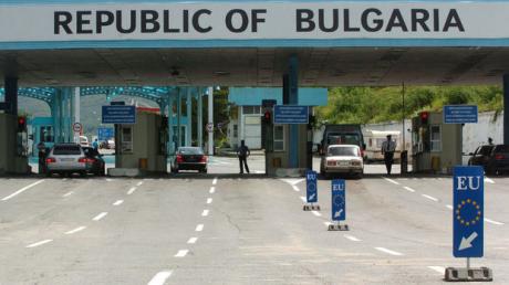 Bulgaria puts Macedonia back on the black list, orders mandatory 14 days of quarantine for our citizens