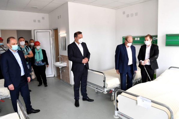 Morbid: On the day when a 31-year-old mother dies Zaev, Filipce and Spasovski say that they have made a successful health system