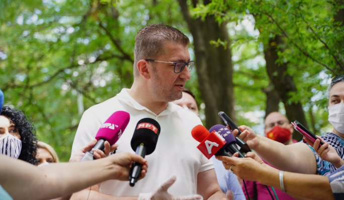 Mickoski calls on Ruskoska and Kacarska to act after the numerous attacks, threats and corruption scandals