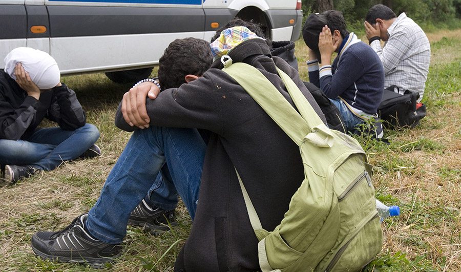 Man from Kavadarci arrested while driving three illegal migrants with his tractor