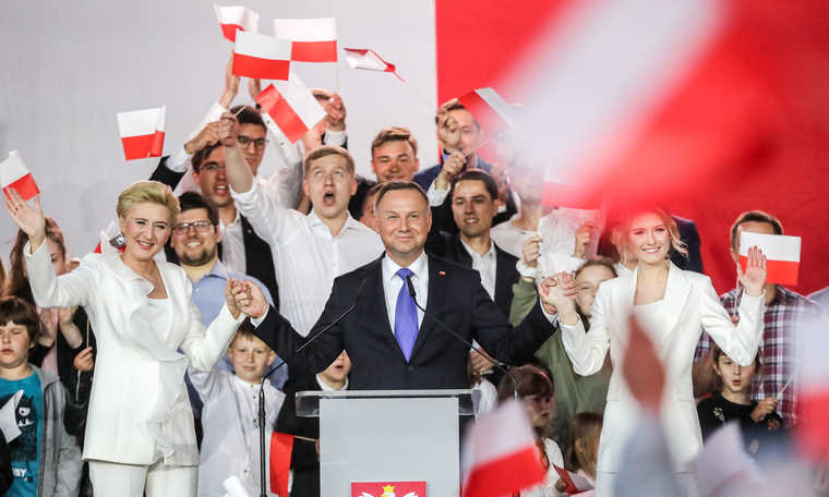 V4: Andrzej Duda wins presidential elections in Poland