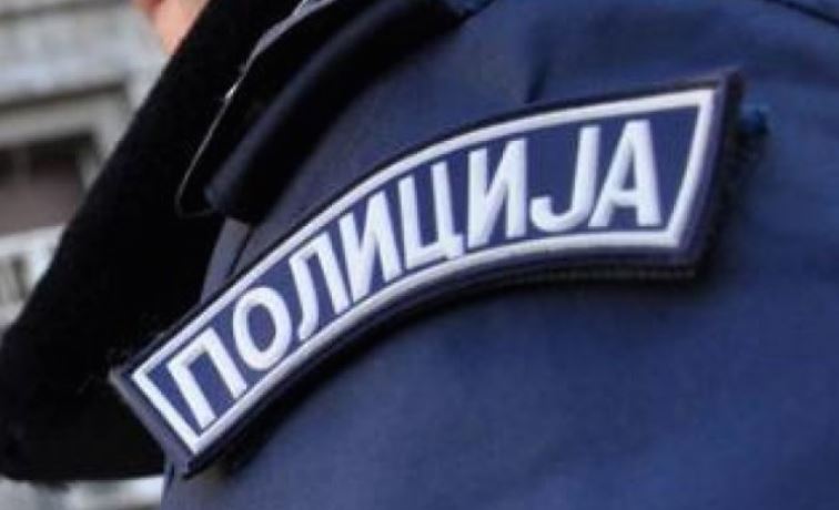 Unknown man broke into the apartment of doctor Velo Markovski and startled his wife shortly after his appointment to a top position in VMRO-DPMNE