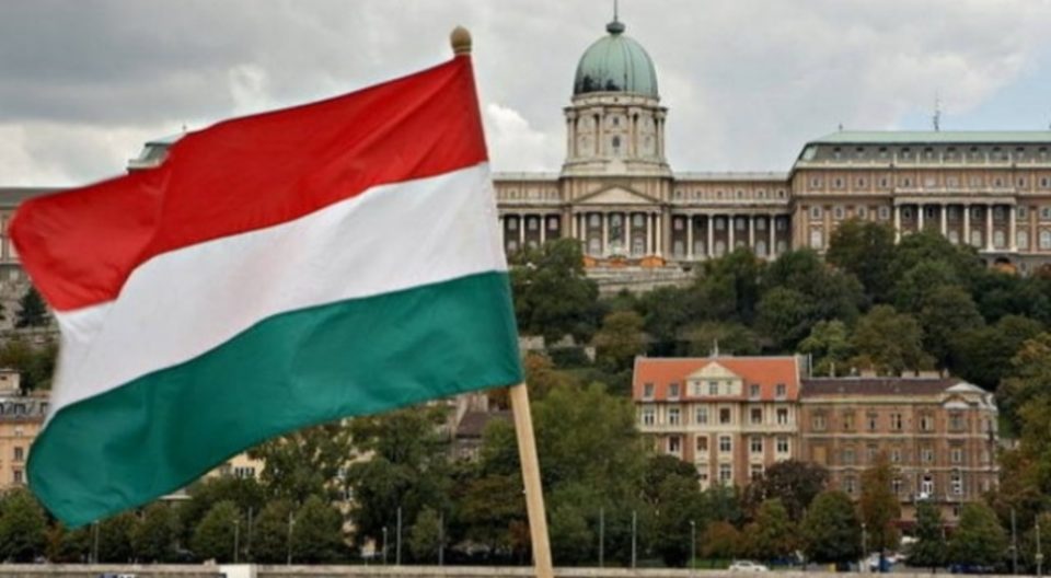 Hungary will allow tourists from other V4 countries in, provided they have a recent negative coronavirus test