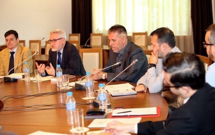 Second day of discussions of the Macedonian-Bulgarian commission, Gjorgiev and Dimitrov to inform about the talks in the afternoon