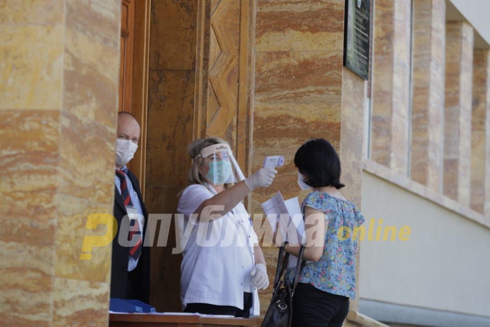 No quarantine in the Parliament even after two representatives tested positive