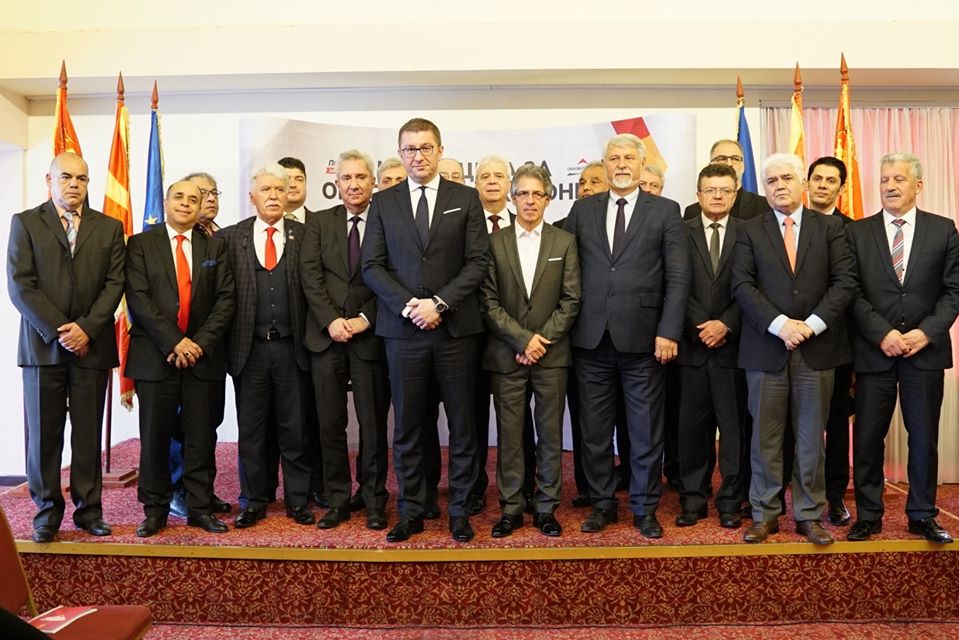 Mickoski will meet other party leaders from the opposition coalition to discuss the dispute with Bulgaria