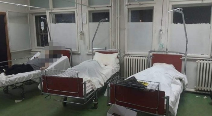 Healthcare Minister says he will investigate the Bitola hospital after images show Covid-19 patients being treated next to bodies of the deceased