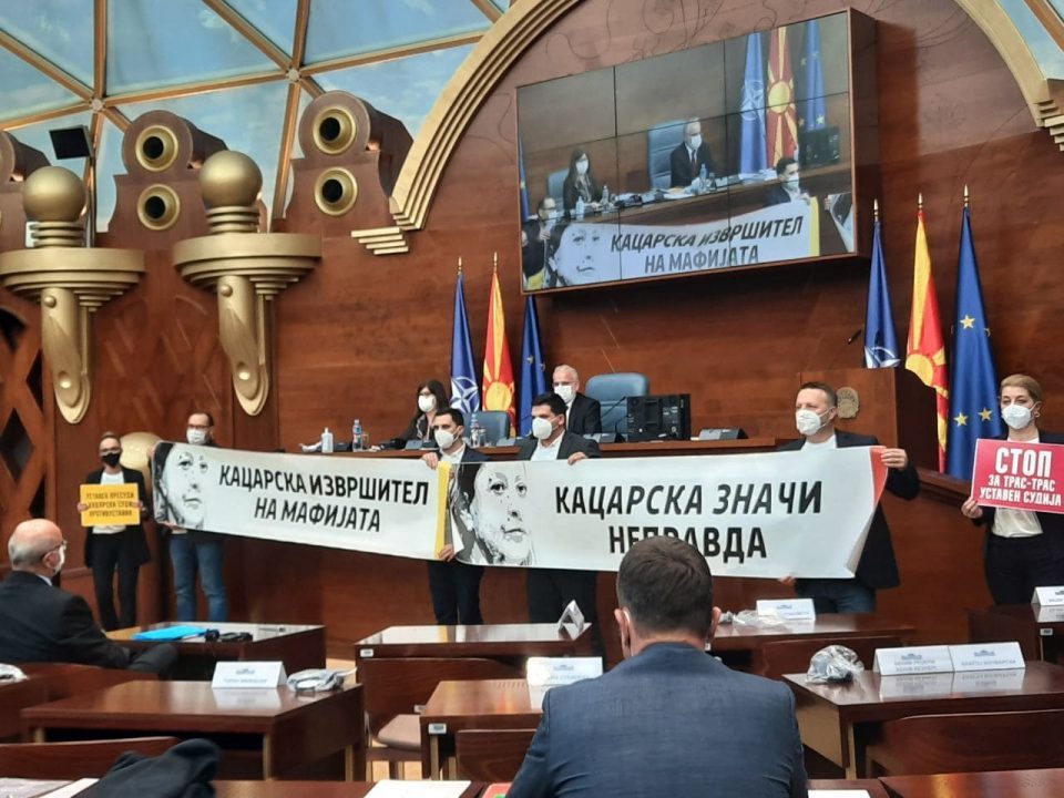 VMRO-DPMNE MPs express revolt against Kacarska’s appointment as constitutional judge