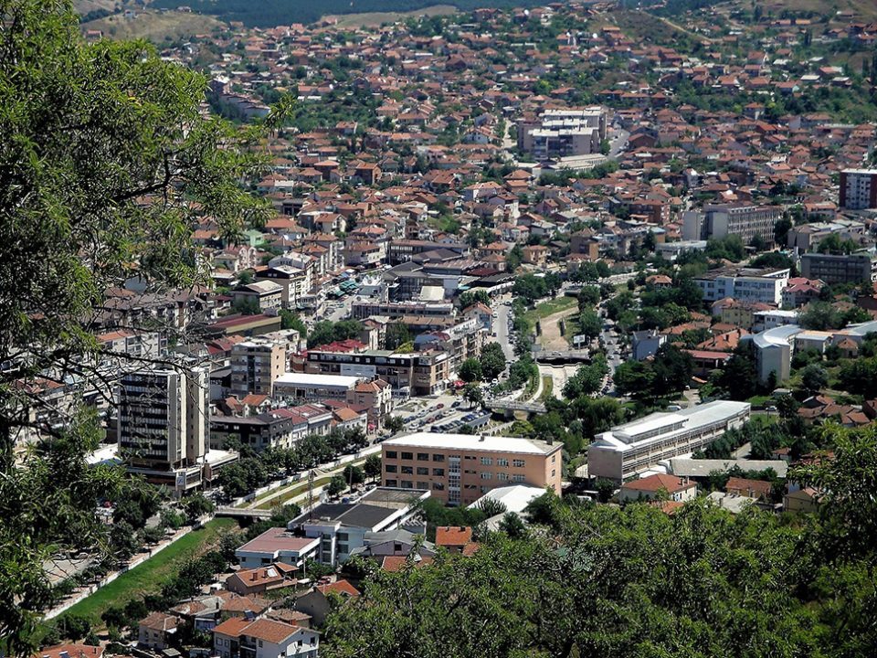 With the opposition boycotting the elections, only SDSM and minor parties nominated candidates for Mayor of Stip