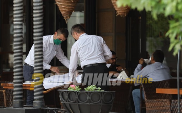 Hospitality industry representatives demand a public meeting with Zoran Zaev